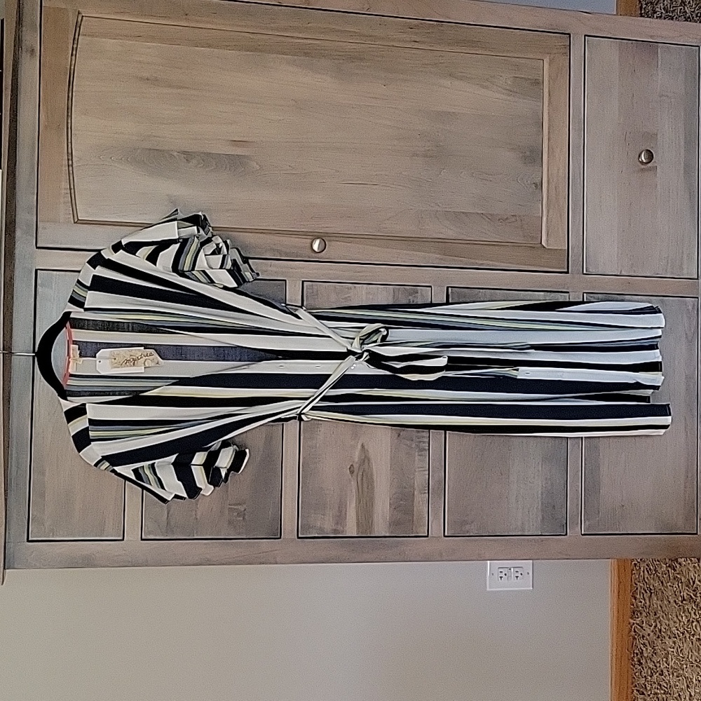 Mystree Dress
